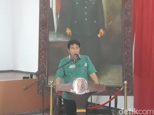 Haji Lulung: Saya Bangga Walau Hanya 1 Semester di UBK