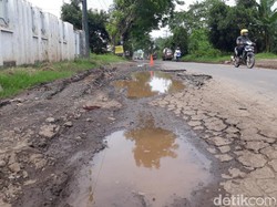 30 Km Jalan Kabupaten Pasuruan Rusak Imbas Proyek Strategi Nasional