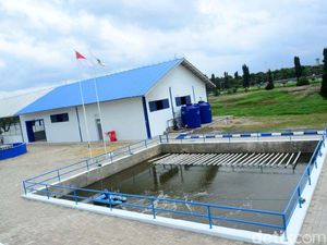 Menteri PUPR Resmikan Proyek Sanitasi dan Air Minum Senilai Rp 24,8 Miliar Menteri PUPR Resmikan Proyek Sanitasi dan Air Minum Senilai Rp 24,8 Miliar