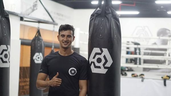 Yuk Intip Seperti Apa Artis Ganteng Keturunan Arab Kalau Lagi Olahraga