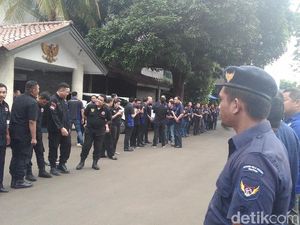 Jelang Verifikasi Faktual KPU, Kader NasDem Berkumpul di DPP Jelang Verifikasi Faktual KPU, Kader NasDem Berkumpul di DPP