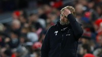 Juergen Klopp. Di Liverpool, Klopp dikabarkan mendapat gaji 7 juta pound sterling (Rp 132 miliar) per musim. Belum termasuk tambahan bonus. (Foto: Phil Noble/REUTERS)