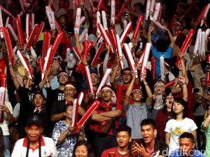 Ribuan Penonton Ramaikan Final Indonesia Masters 2018