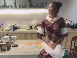 Makan Jangkrik hingga Kecoak di Thailand, Nadine Chandrawinata Kapok