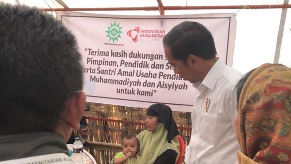 Foto: Jokowi Kunjungi Pengungsi Rohingya di Coxs Bazar Bangladesh