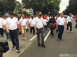 Budi Karya Cek Terminal Pulogebang dan Pelabuhan Tanjung Priok