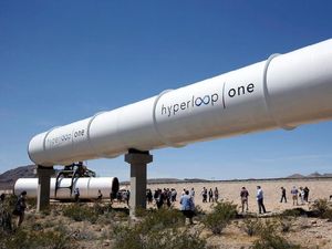 Ambisi Elon Musk di Bisnis Transportasi Ambisi Elon Musk di Bisnis Transportasi