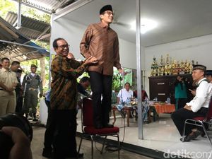 Polisi Sebut Macet Tanah Abang Naik 60%, Sandi: Data Kami 12%