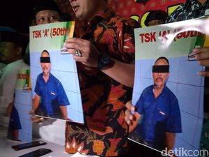 Polisi Limpahkan Tersangka Penganiayaan KH Umar Basri Polisi Limpahkan Tersangka Penganiayaan KH Umar Basri