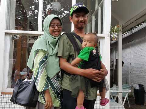 Kinan bersama suami dan anaknya, Tabina/