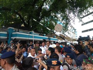 Ini Hasil Pertemuan Menhub dengan 15 Sopir Taksi Online