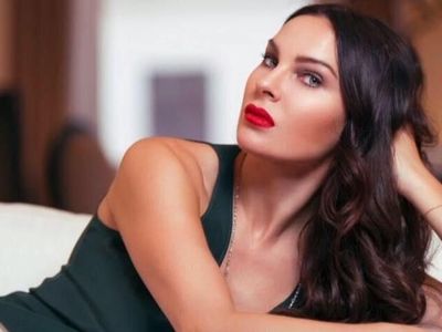 Pesona Volkova, Sosialita yang Dituding Pelakor Menantu Putin