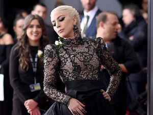 Ini Busana Terbaik dan Terburuk di Grammy Awards 2018