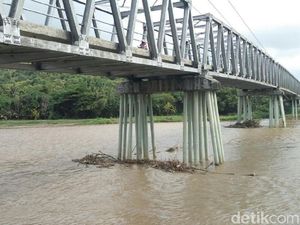 Kisah Tragis Mahasiswi UNS Dilempar ke Sungai oleh Pacar Sendiri Kisah Tragis Mahasiswi UNS Dilempar ke Sungai oleh Pacar Sendiri