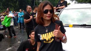Ini Lho Para Srikandi Taksi Online di Antara Massa Pendemo