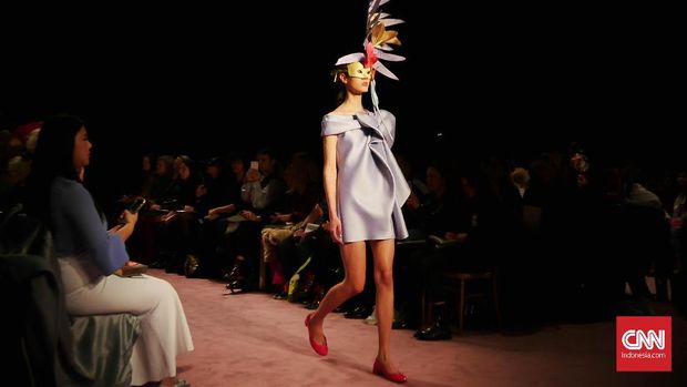 Viktor&Rolf dan Fesyen Daur Ulang yang Ramah Lingkungan