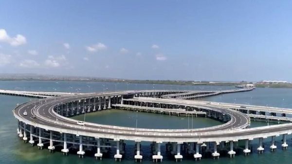 2 Tol Atas Laut Warisan SBY dan Jokowi, Mana Lebih Bagus?