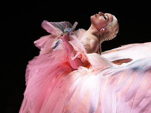 Lady Gaga Rayakan 10 Tahun Just Dance Bersama GAC