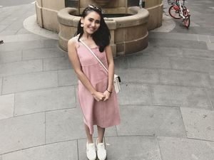 Kuenya Kerap Dikritik, Kini Ayu Ting Ting Tambah Jualan Nasi Uduk Kuenya Kerap Dikritik, Kini Ayu Ting Ting Tambah Jualan Nasi Uduk