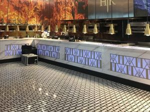 Begini Suasana dan Makanan di Restoran Hells Kitchen Milik Gordon Ramsay Begini Suasana dan Makanan di Restoran Hells Kitchen Milik Gordon Ramsay