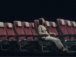 Naik Pesawat Kelas Ekonomi Juga Bisa Dapat Kursi yang Nyaman