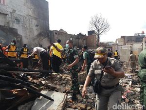 Bakar Rumah Berujung Kebakaran Tamansari, Soni Ngaku Dibisiki Irma Bakar Rumah Berujung Kebakaran Tamansari, Soni Ngaku Dibisiki Irma