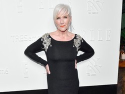 Rahasia Tampil Awet Muda ala Model 70 Tahun