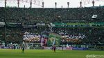 Kegembiraan Persebaya dan Bonek di Stadion Gelora Bung Tomo