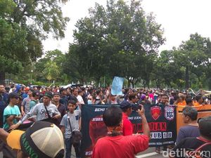 Demo di Kemenhub, Ini Tuntutan Sopir Taksi Online