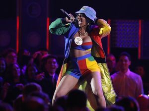 Cardi B: Stripper, Hip-hop dan Instagram