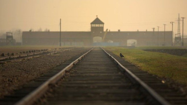 Israel Kecam Polandia Terkait RUU Holokos