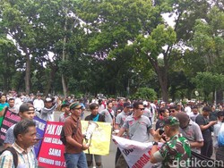 Hari Ini Massa Aliando Demo di Istana Negara