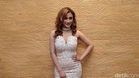So Hot! Amel Alvi Seksi Sih, Tapi Sendiri Mulu Nih?