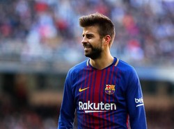 Teken Kontrak Baru, Pique: Barca atau Tidak Sama Sekali