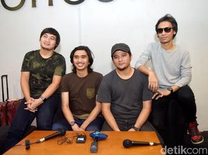 7 Band 90-an yang Masih Eksis hingga Kini 7 Band 90-an yang Masih Eksis hingga Kini