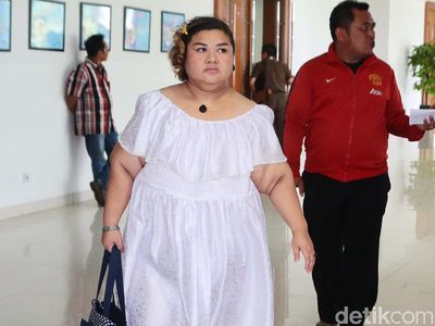 Sidang Narkoba Pretty Asmara di PN, Jakarta Pusat