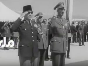 Ke Afghanistan 1961, Sukarno Disambut Raja Dengan Upacara Militer