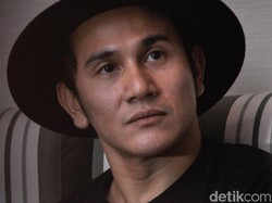 Hoax Suguhkan Kisah dengan Beragam Makna