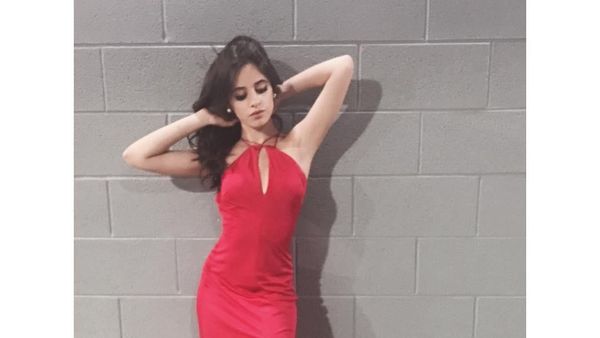 5 Wanita Cantik di Puncak Tangga Lagu Dunia