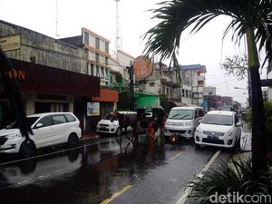 Waspada Potensi Hujan Lebat dan Gelombang Tinggi di DIY Waspada Potensi Hujan Lebat dan Gelombang Tinggi di DIY
