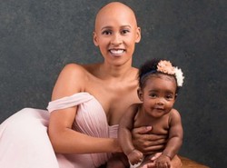 Kisah Haru di Balik Pemotretan Seorang Ibu dan Anaknya