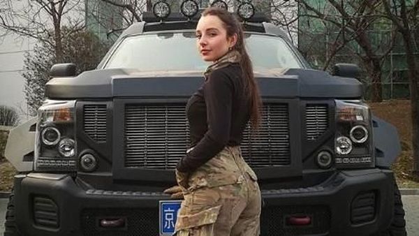 Ini Cosplayer yang Pernah Disebut Tentara Tercantik