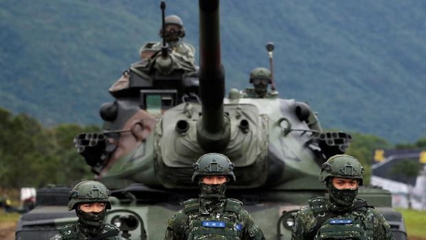 Diusik China, Taiwan Latihan Tembak Hadapi Invasi