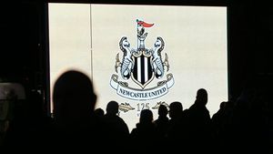 Rumor Calon Starting XI Newcastle: Ada Mertens, Willian, Cavani