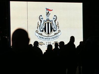 Rumor Calon Starting XI Newcastle: Ada Mertens, Willian, Cavani