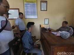Bejat, Pelayan Cafe di Jombang Cabuli Anak Pengunjung di Toilet