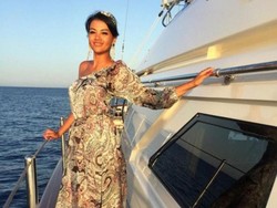 Farah Quinn yang Terbuka soal Pacar sampai Liburan Bareng