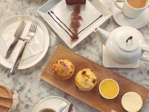 Di Teahouse Mungil Ini Anda Bisa Ngeteh Cantik Sambil Makan Scone