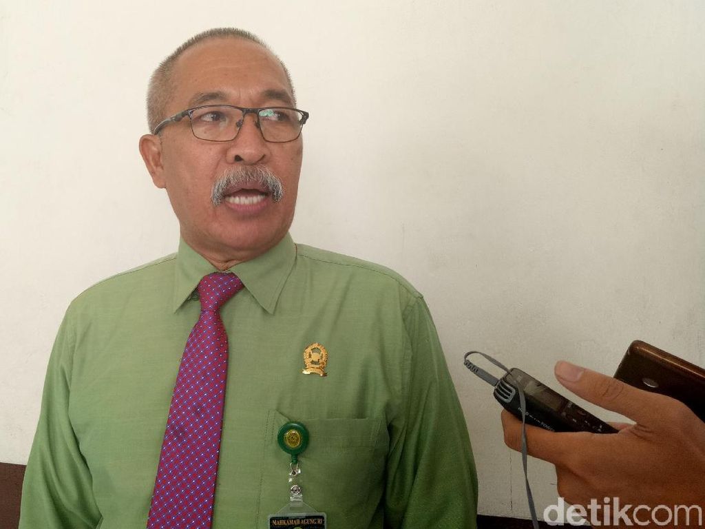Vero Tak Hadir Sidang Cerai, PN Jakut: Terserah Jika untuk Memuluskan Vero Tak Hadir Sidang Cerai, PN Jakut: Terserah Jika untuk Memuluskan