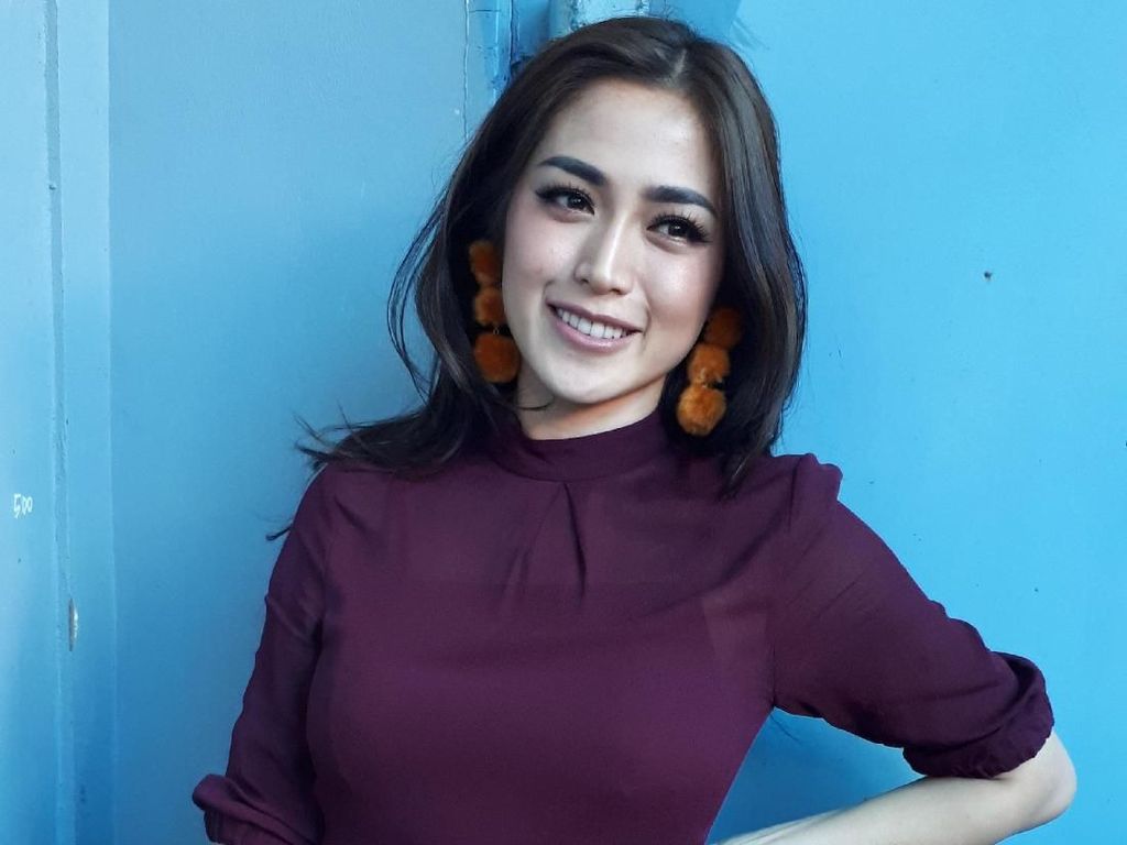 Jessica Iskandar Siapkan Jawaban Terbaik Jika El Tanya soal Ludwig Jessica Iskandar Siapkan Jawaban Terbaik Jika El Tanya soal Ludwig